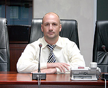     ѻ   -2007