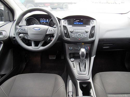 Ford Focus        75 .      33 000 . - Ford