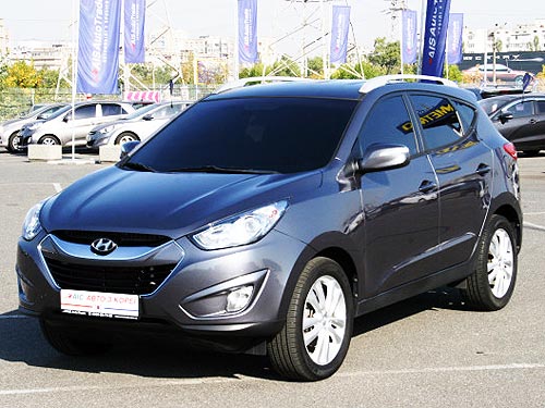     Hyundai IX35      295 120 . . - Hyundai