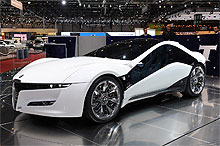 Alfa Romeo  2014   7  