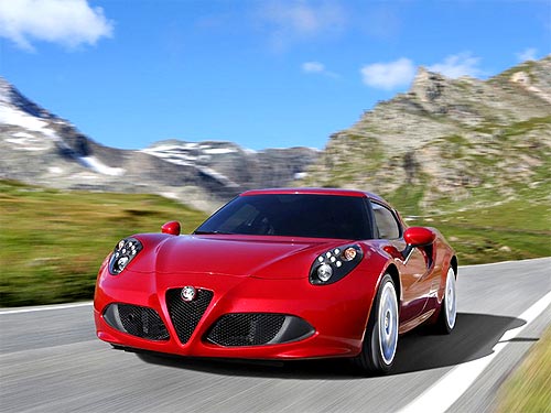 Alfa Romeo 4C     3500    - Alfa Romeo