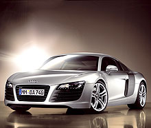 Audi R8       - AUDI