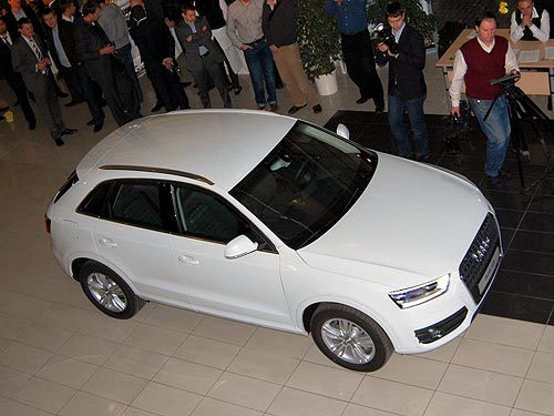        :       Audi Q3