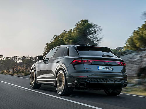   Audi RS Q8      - Audi
