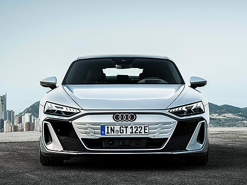 Audi      Audi e-tron GT.        - Audi
