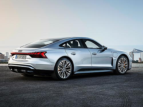 Audi      Audi e-tron GT.        - Audi