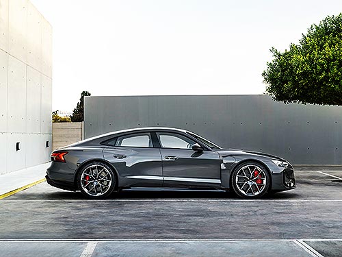 Audi      Audi e-tron GT.        - Audi