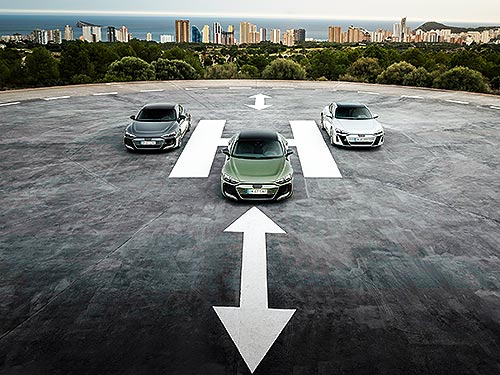 Audi      Audi e-tron GT.        - Audi