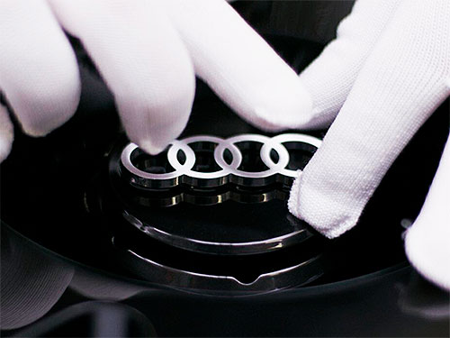   - Audi Concept C - Audi