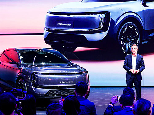 Audi ����������� ������� AUDI E SUV ��� ����������� ����� - Audi