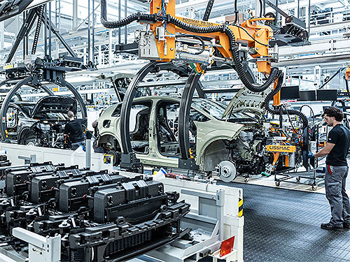 ���������� ����������� ������ Audi A2 e-tron