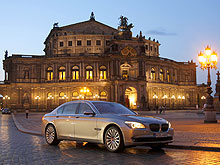BMW  7      - BMW