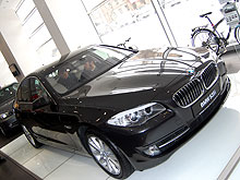  BMW 5-Series         - BMW