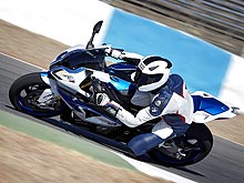 2012   BMW Motorrad     - BMW
