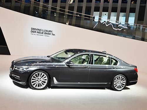 Управление роскошью. Новая BMW 7-й серии уже в Украине