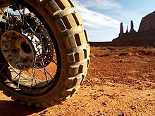 ��������� �������� 25 ��� ������������ �� ��������� BMW GS - BMW