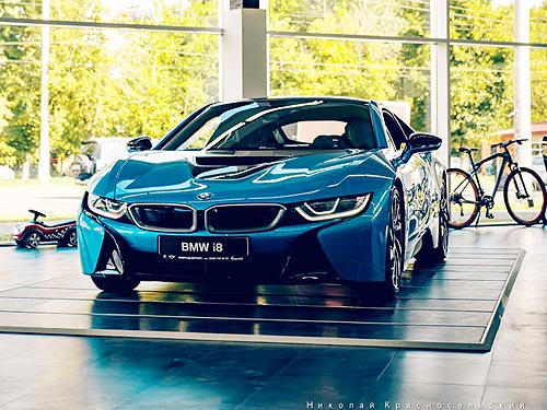   BMW   .   - BMW