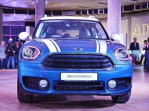  MINI Countryman:    - MINI