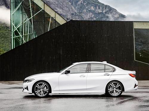    BMW 3    2019 .     - BMW