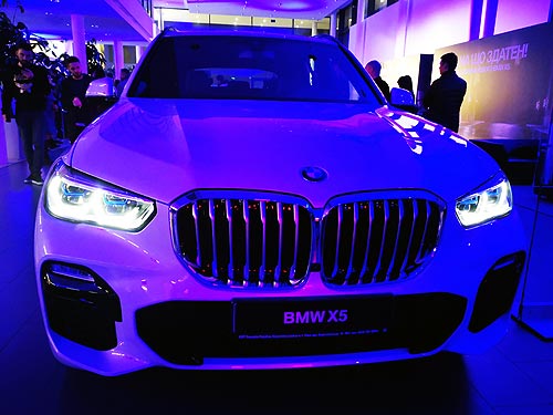 В Украине стартовали продажи нового BMW X5. Чем будет впечатлять новинка - BMW
