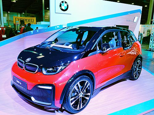       BMW i3s - BMW