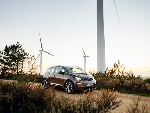 У BMW i3 появится версия с рекордным запасом хода - BMW