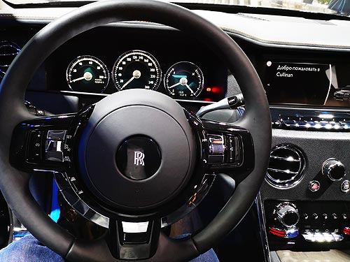          Rolls-Royce Cullinan - Rolls-Royce