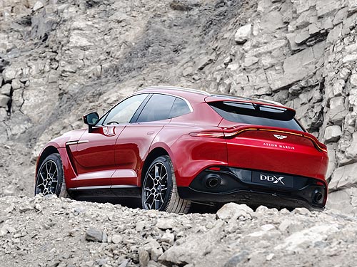     Aston Martin DBX.   - Aston Martin