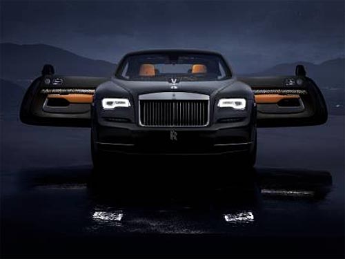     Rolls-Royce 2018 . 