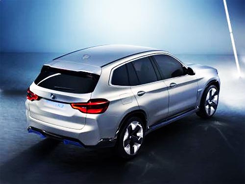 BMW iX3   2020 .    - BMW