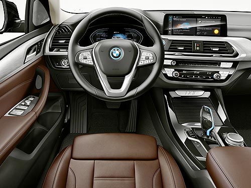 Выпущен первый полностью электрический BMW iX3