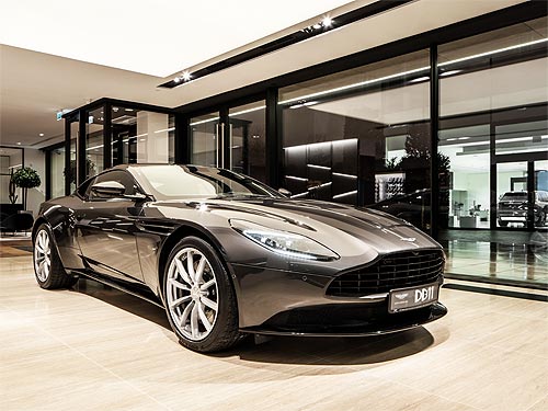       Aston Martin - Aston Martin