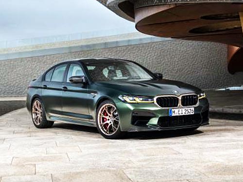 BMW    BMW M  .     2021  - BMW