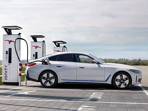 ТОП-7 лучших электромобилей 2021 года - электромоб