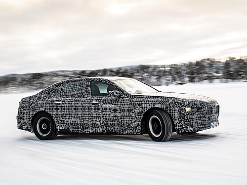 Новый BMW i7 проходит зимние динамические испытания возле Полярного круга - BMW