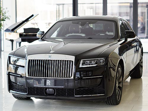     Rolls-Royce Ghost - Rolls-Royce