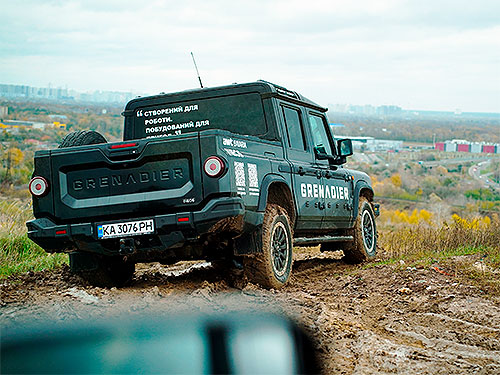 � ������ ����������� ������� off-road �� ������ Ineos - Ineos