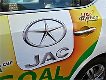 ���������� JAC S5 �������� �� ������ ����� 9 000 �� - JAC