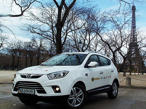 ���������� JAC S5 �������� �� ������ ����� 9 000 �� - JAC