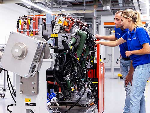   㳿  Bosch   IAA 2024   - Bosch