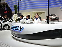 Какие новинки от Geely скоро будут в Украине. Наш репортаж с автосалона в Пекине