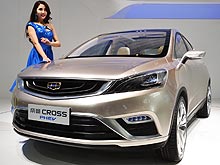 Какие новинки от Geely скоро будут в Украине. Наш репортаж с автосалона в Пекине