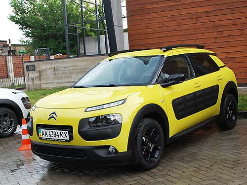      Citroen C4 Cactus