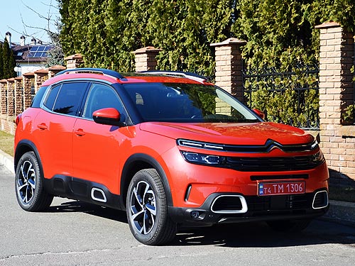  .    Citroen C5 Aircross - Citroen