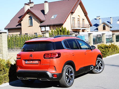  .    Citroen C5 Aircross - Citroen