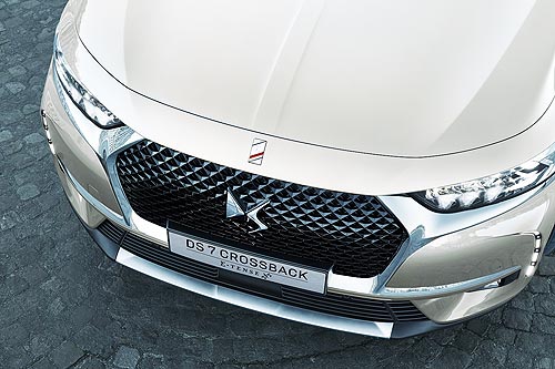       DS 7 Crossback E-TENSE 4x4 - DS