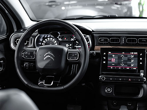  CITROEN C3      640 000 . - CITROEN