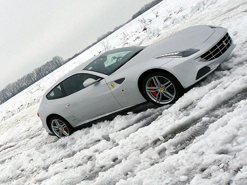 Ferrari_FF_test_05.jpg