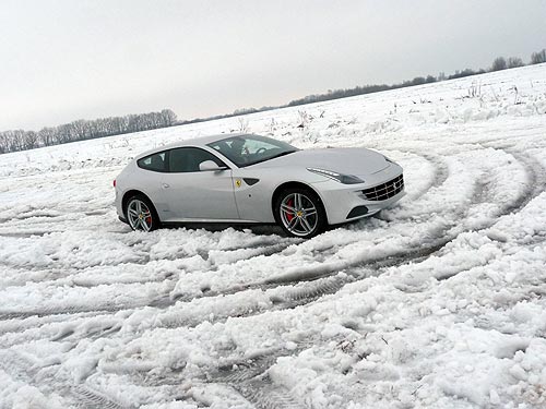 Ferrari_FF_test_07.jpg
