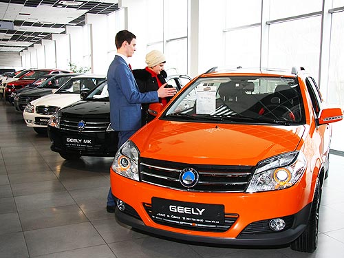      Geely CK  Geely MK - Geely